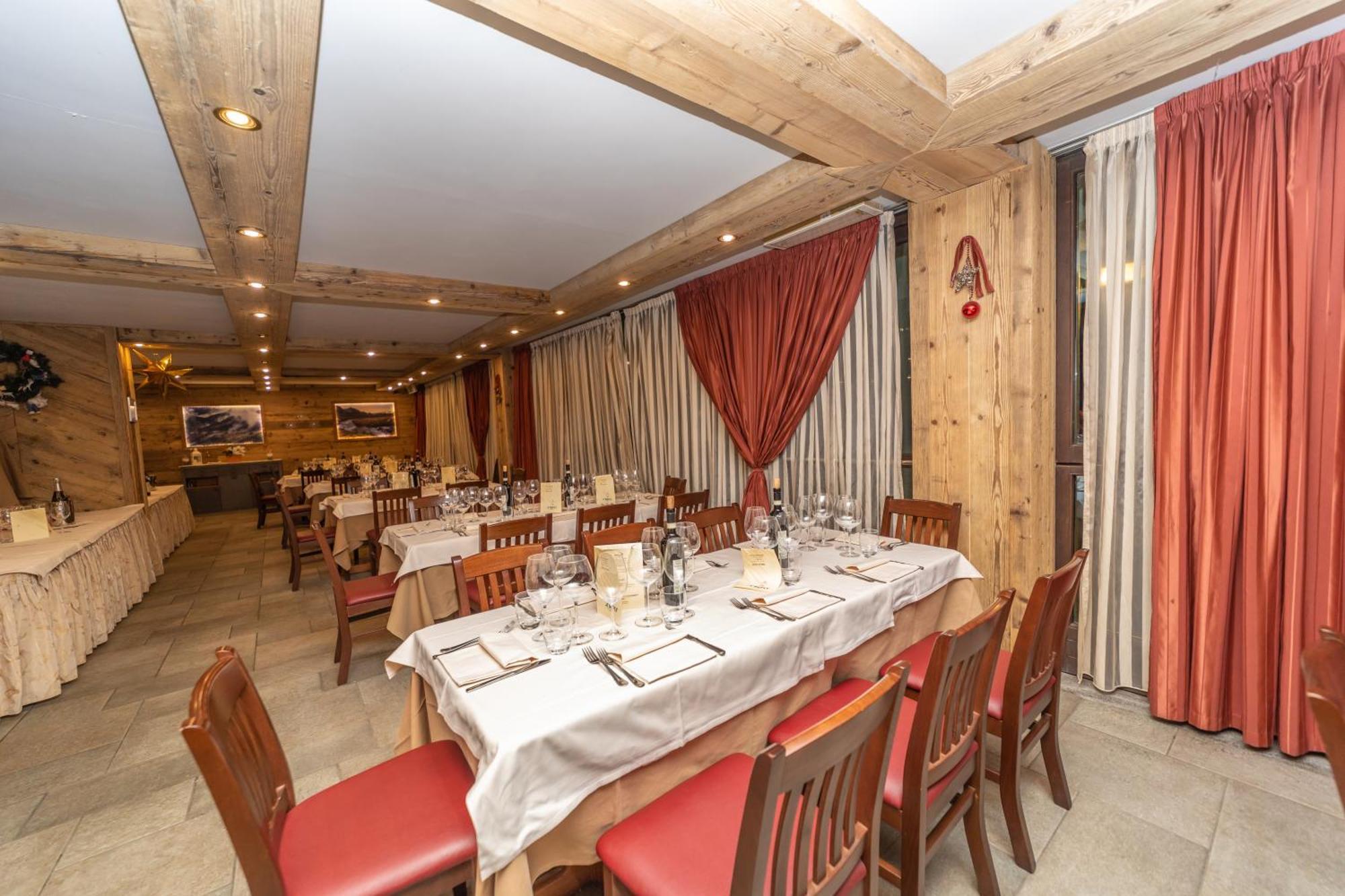 Hotiday Chalet Sestriere Vialattea מראה חיצוני תמונה