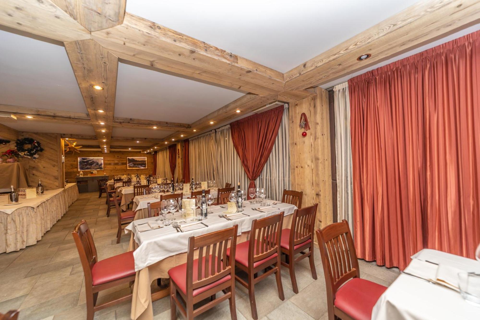 Hotiday Chalet Sestriere Vialattea מראה חיצוני תמונה